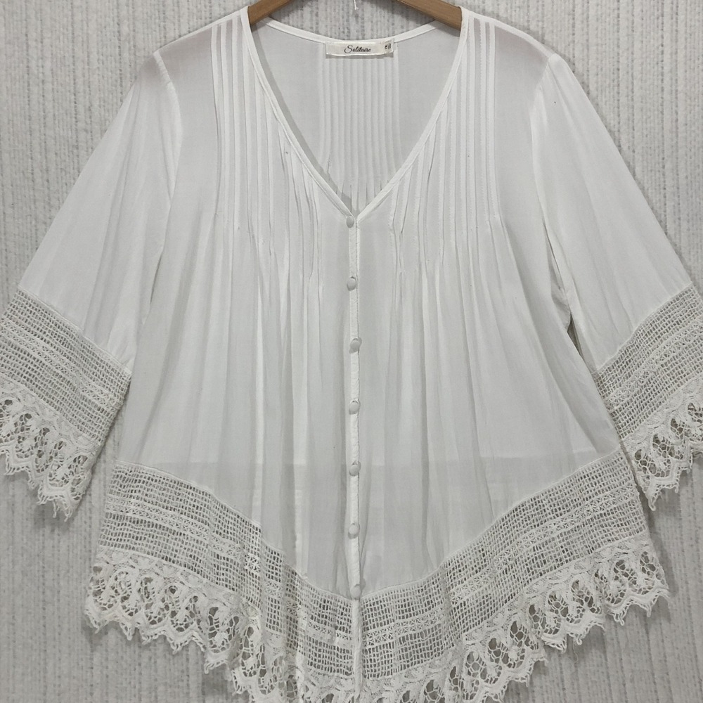 Solitaire White Lace Trim Pintuck Blouse Sharkbite Hem Plus Size 1X